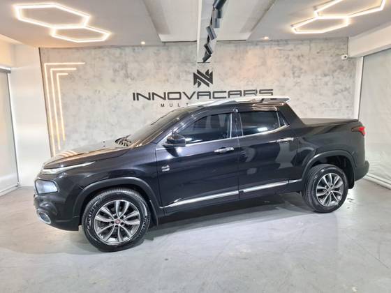 FIAT TORO 2.0 16V TURBO DIESEL VOLCANO 4WD AT9 FIAT TORO 2.0 16V TURBO DIESEL VOLCANO 4WD AT9